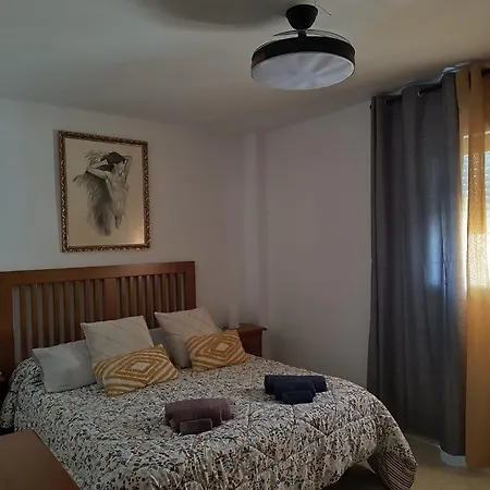 Piso Centro דירה